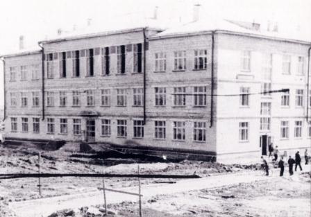 Строительство школы 1961 год